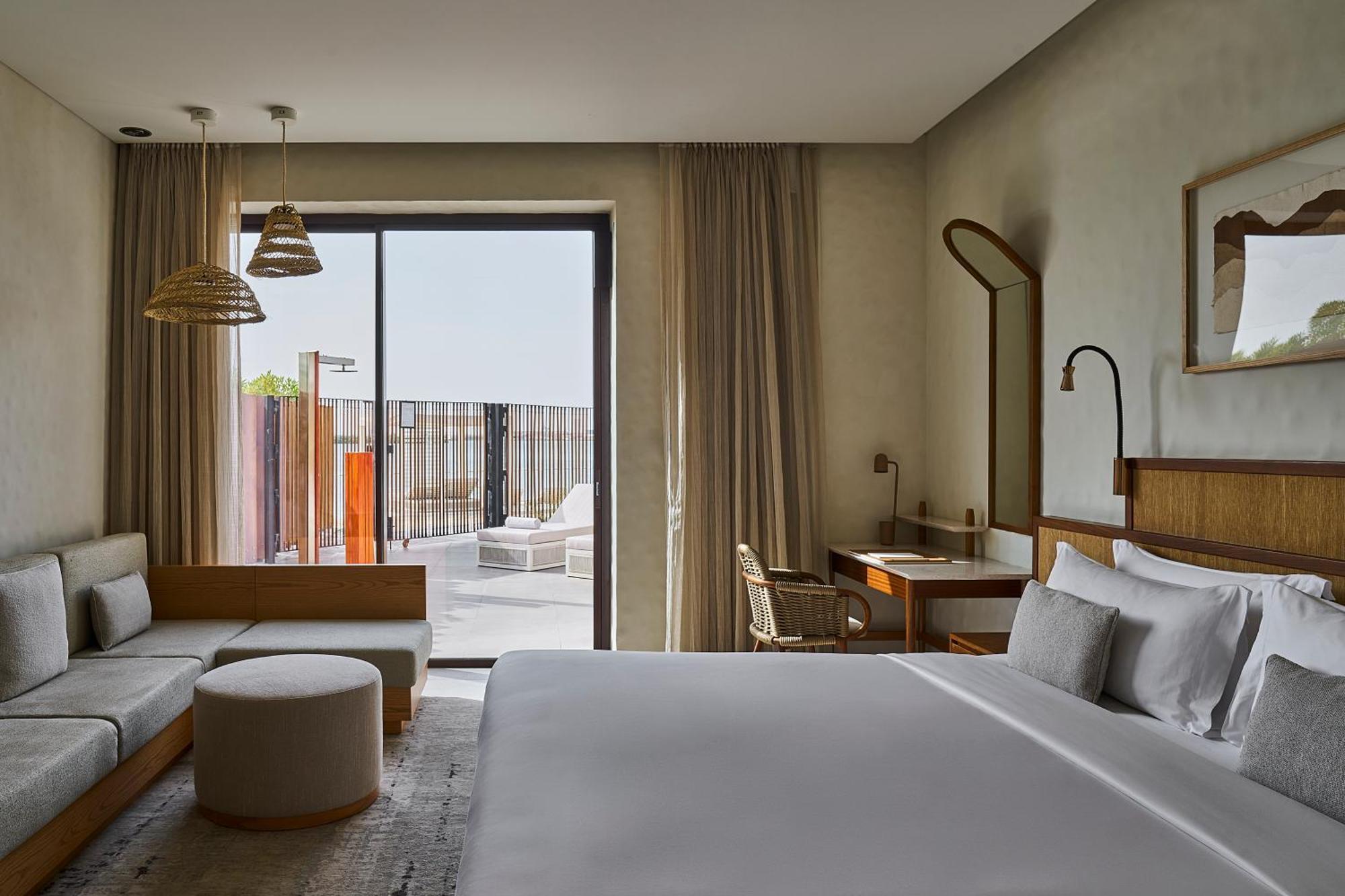 Erth Abu Dhabi Hotel Exterior photo